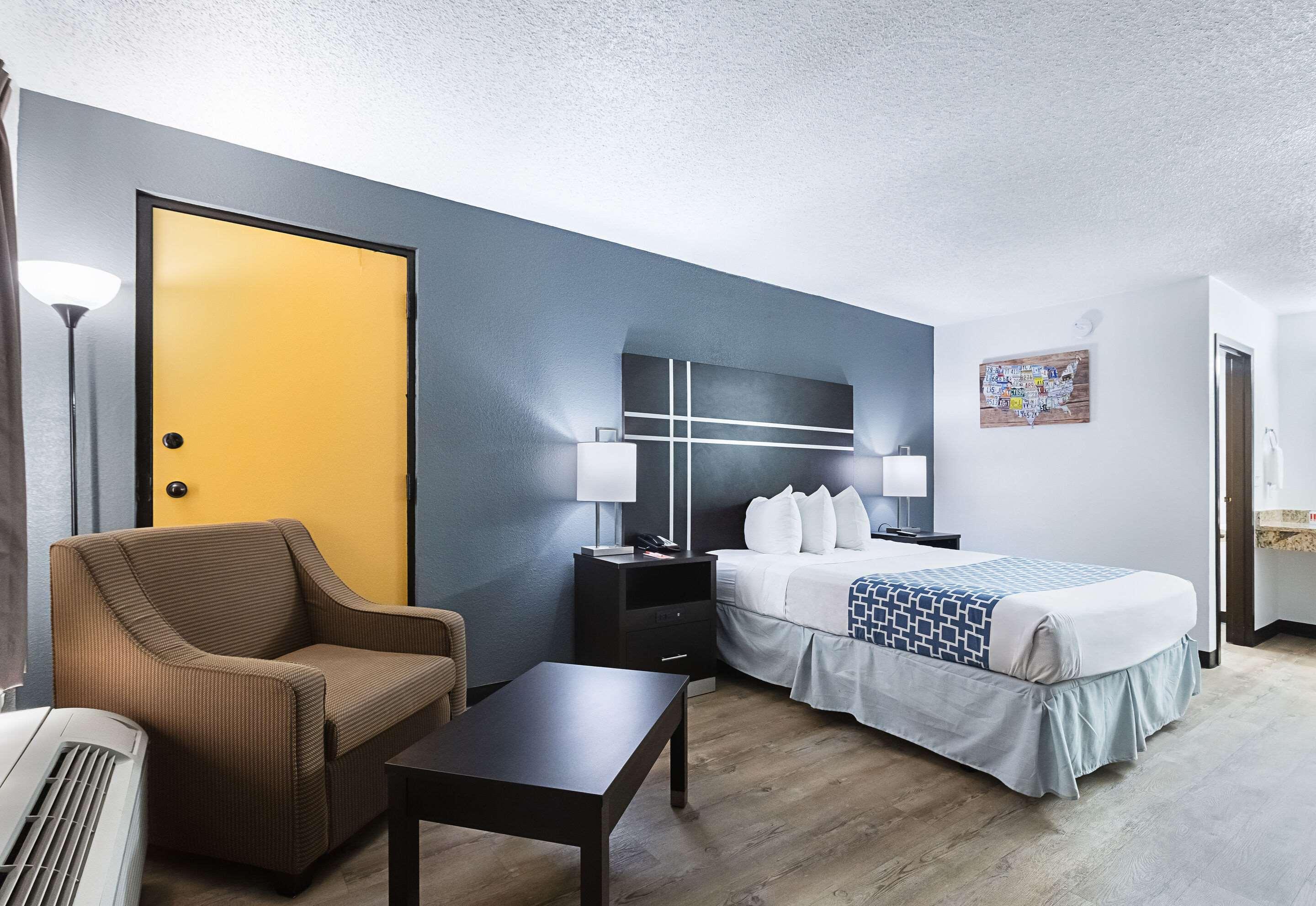 Econo Lodge Lithonia Exteriör bild