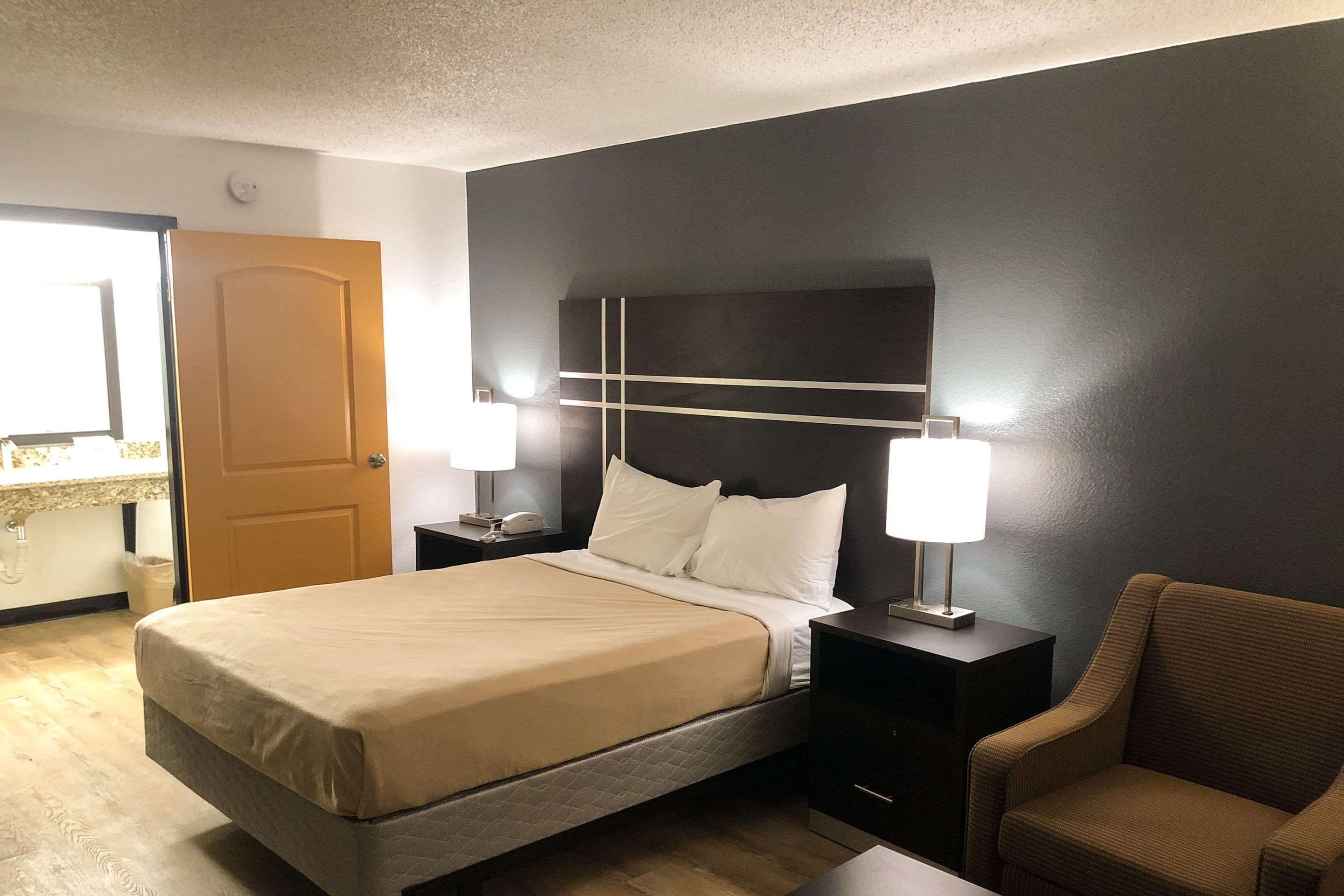 Econo Lodge Lithonia Exteriör bild