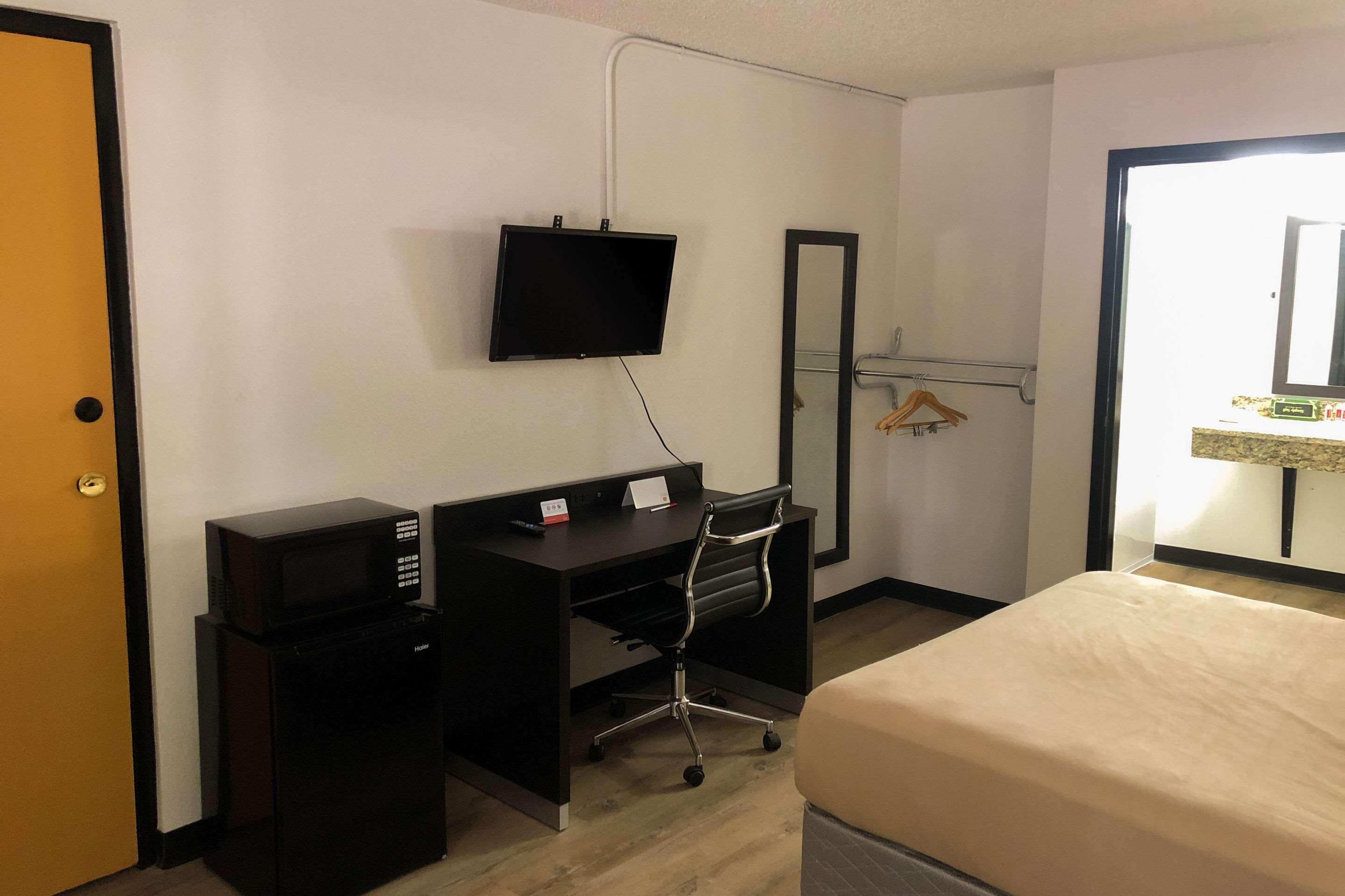 Econo Lodge Lithonia Exteriör bild